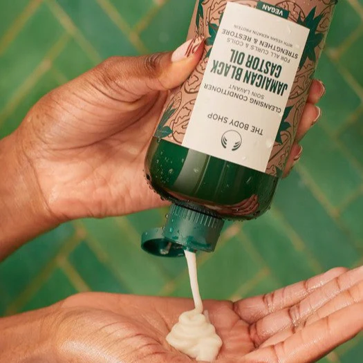 Jamaican Black Castor Oil Cleansing Conditioner - Image 2