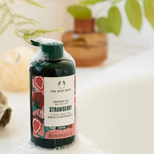 Strawberry Shower Gel - Image 2