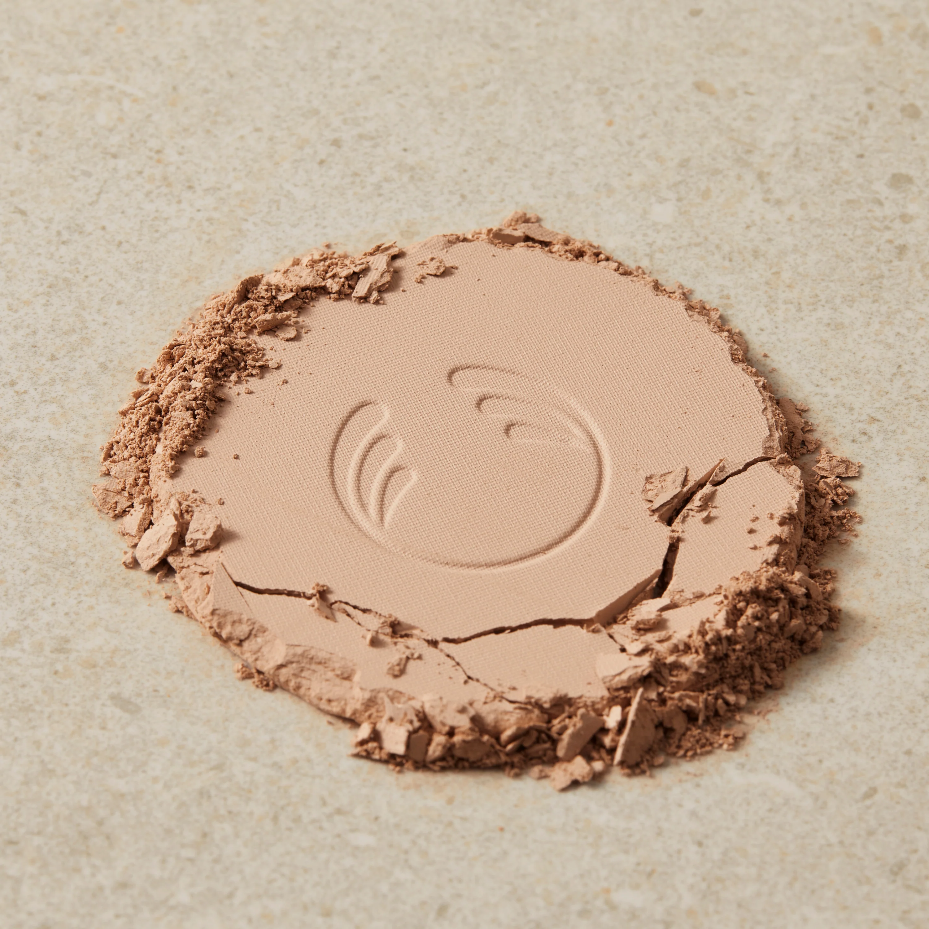 Tea Tree Face Base - Image 15