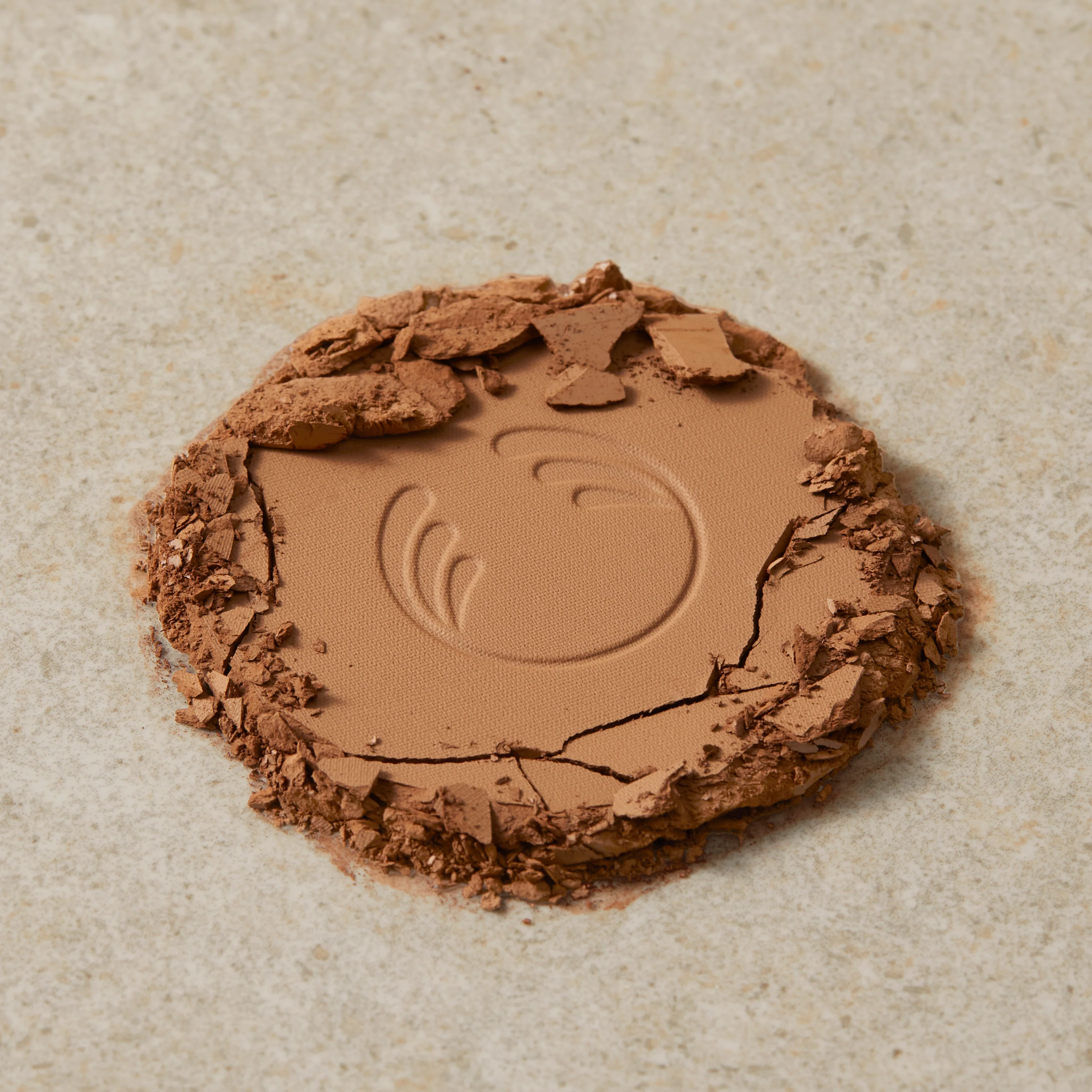 Tea Tree Face Base - Image 27