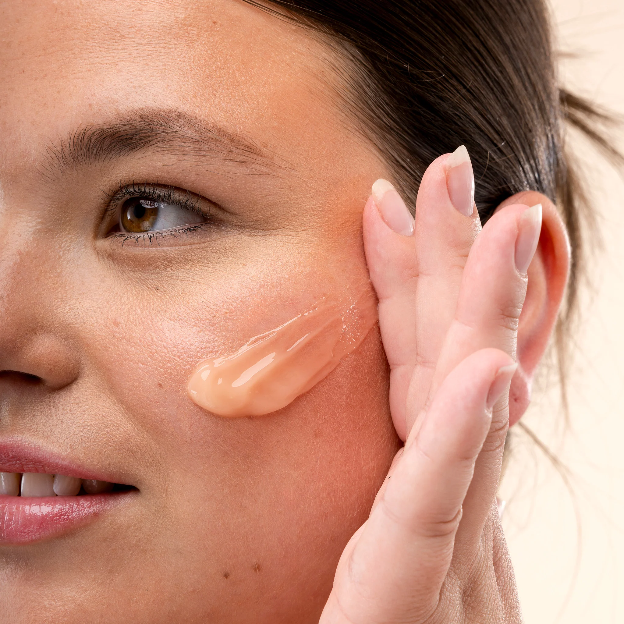 Vitamin C Glow Boosting Moisturiser - Image 3