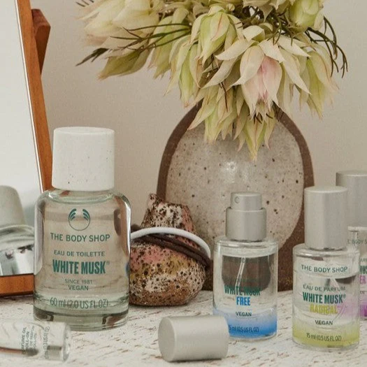 White Musk® Perfume Oil  - Image 5